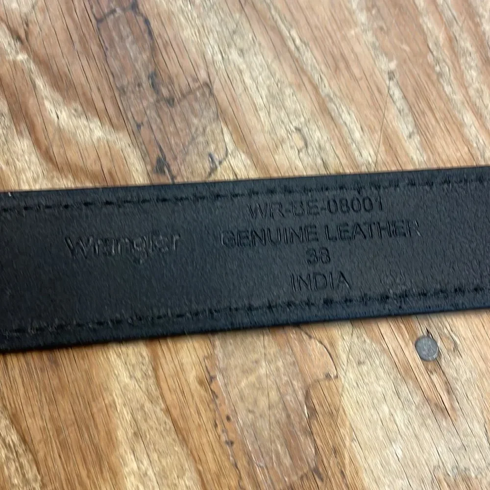 NWT Wrangler mens black leather belt size 38